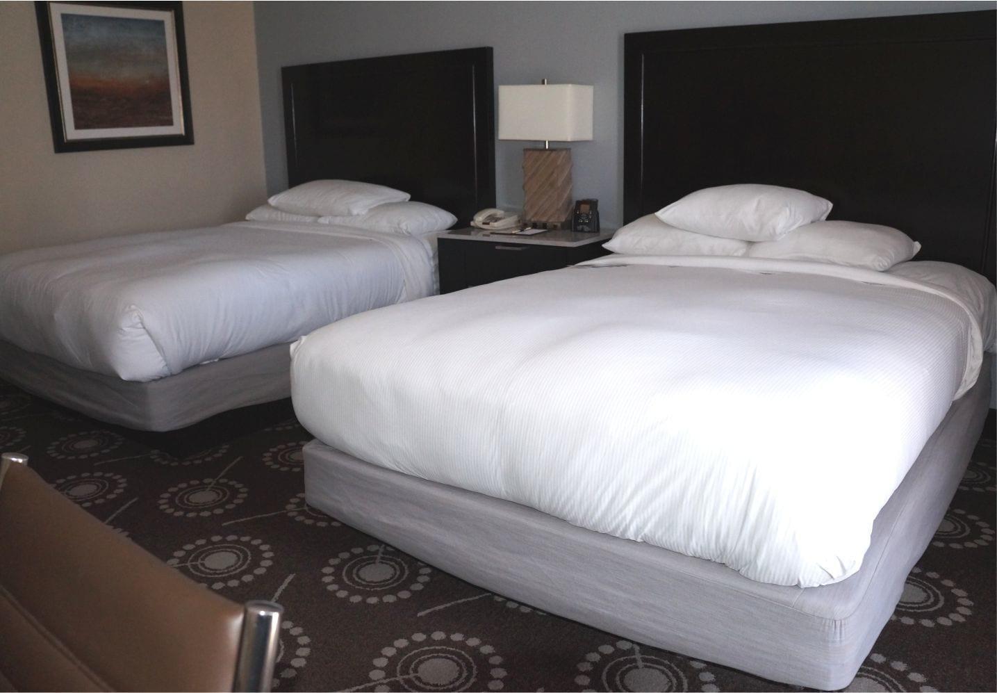 Отель Wyndham Midland Downtown Экстерьер фото