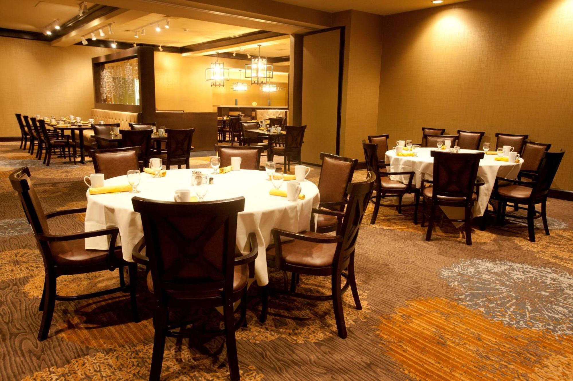 Отель Wyndham Midland Downtown Экстерьер фото